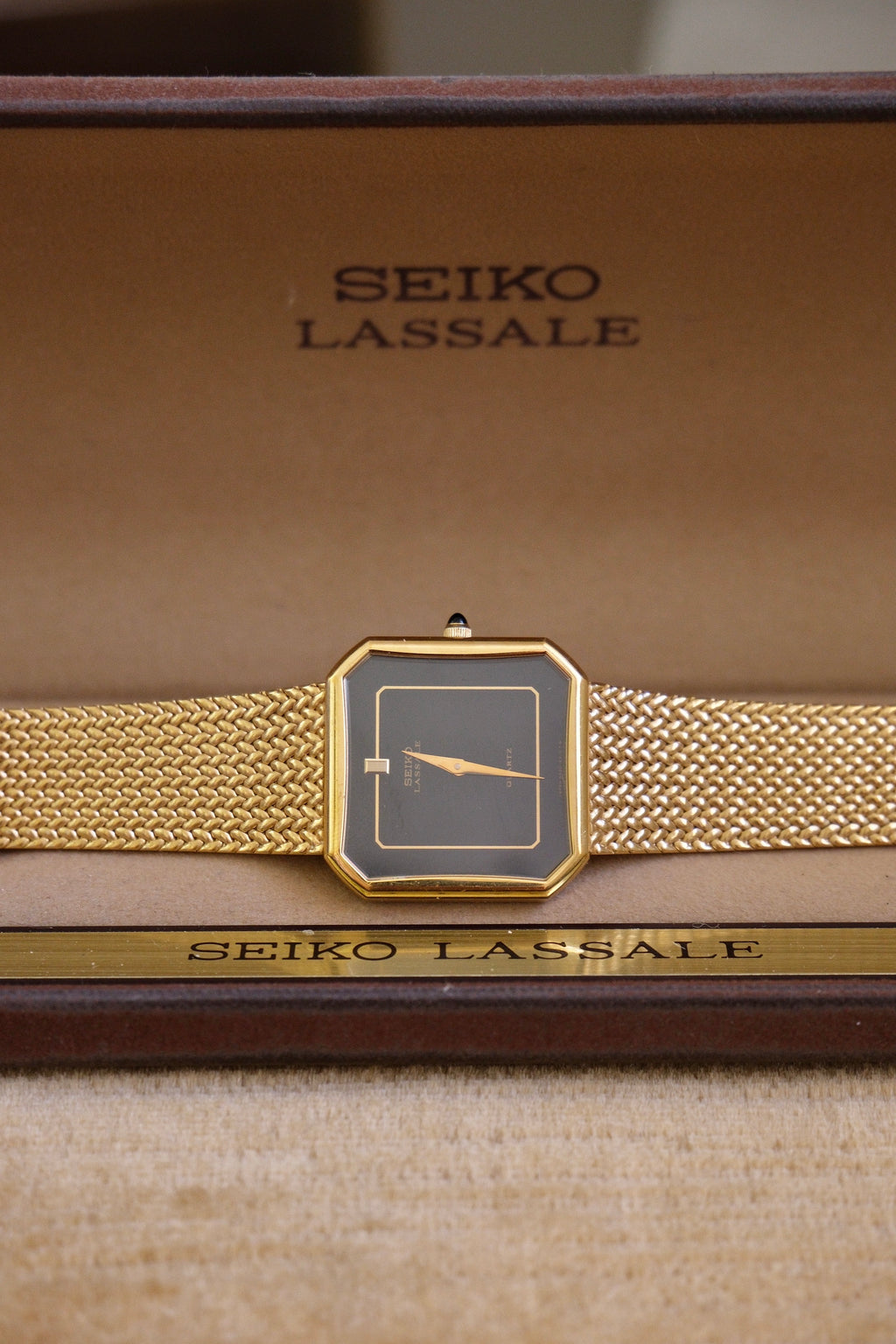 RARE 80s Seiko Lassale 6020 Gold Tank Watch Black Dial Watch in Box
