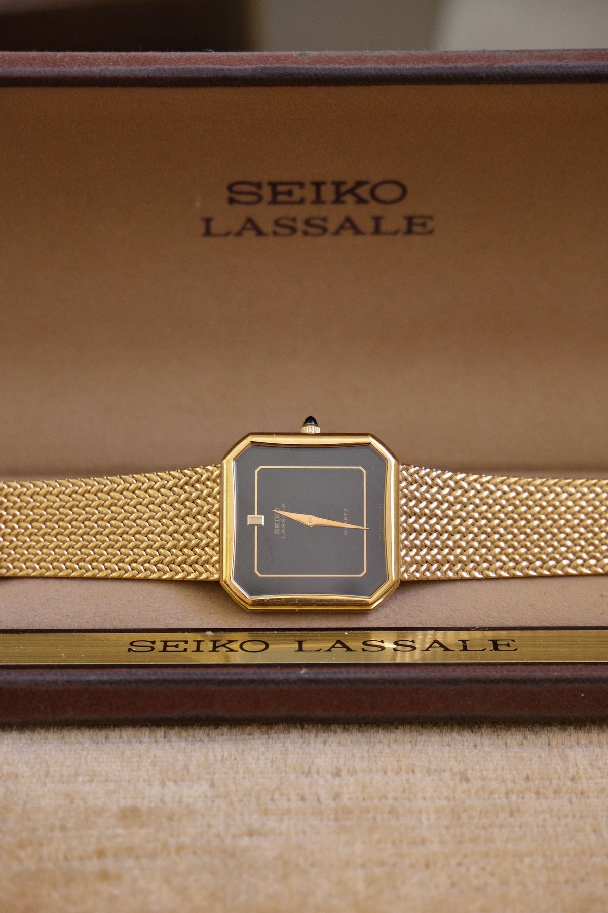 RARE 80s Seiko Lassale 6020 Gold Tank Watch Black Dial Watch in Box
