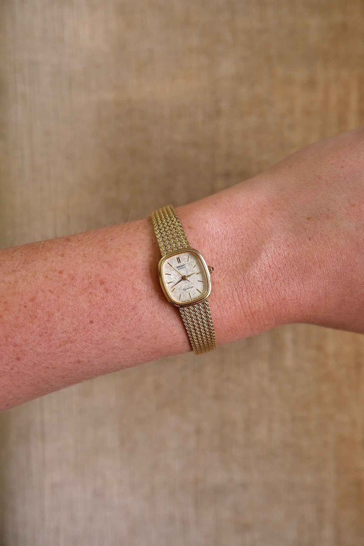 Vintage 90s Gold Plated Ladies Seiko Exceline Quartz Watch