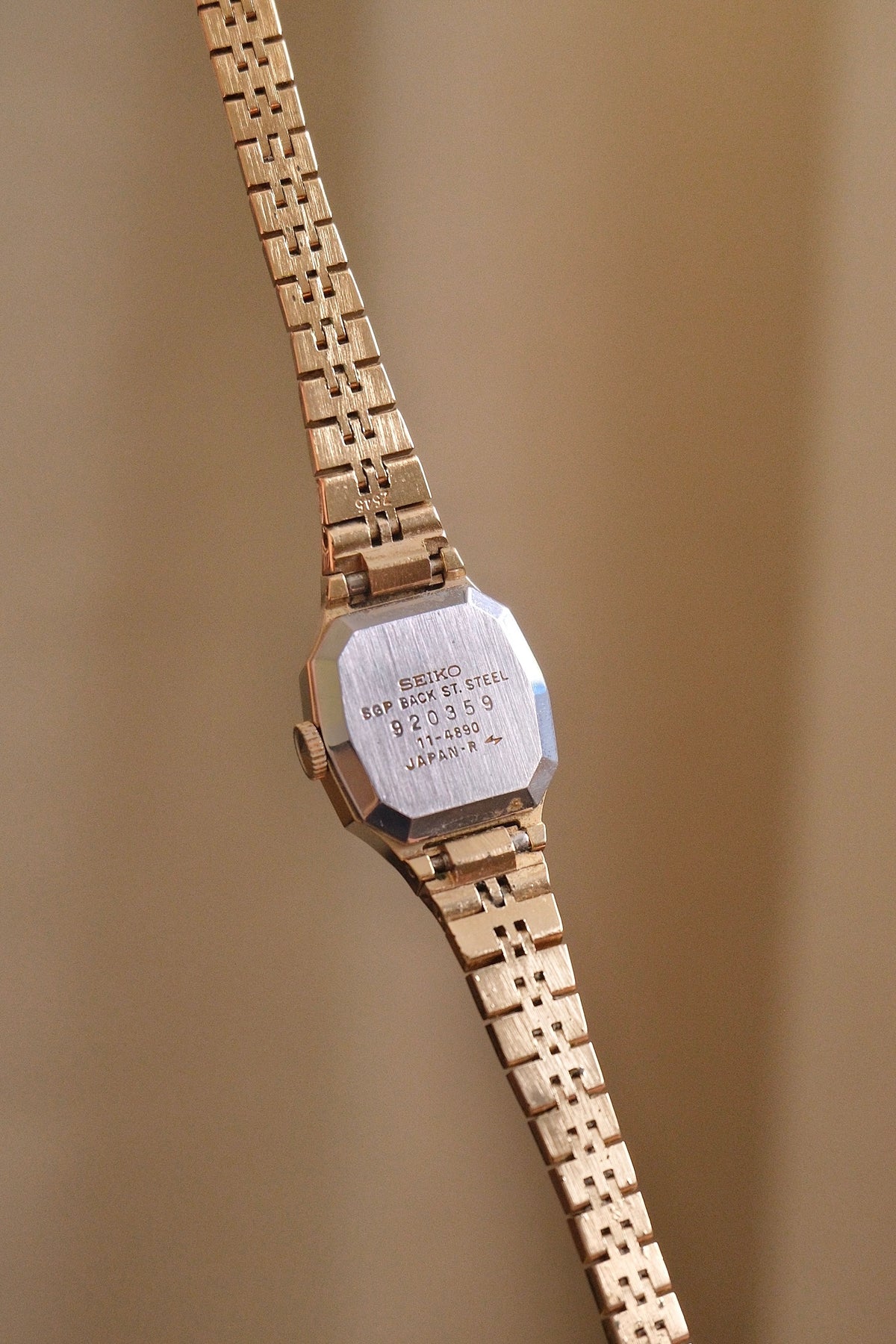 70s Vintage Rare Seiko Mechanical Wind Octagonal Textured Dial Cocktail Watch Working