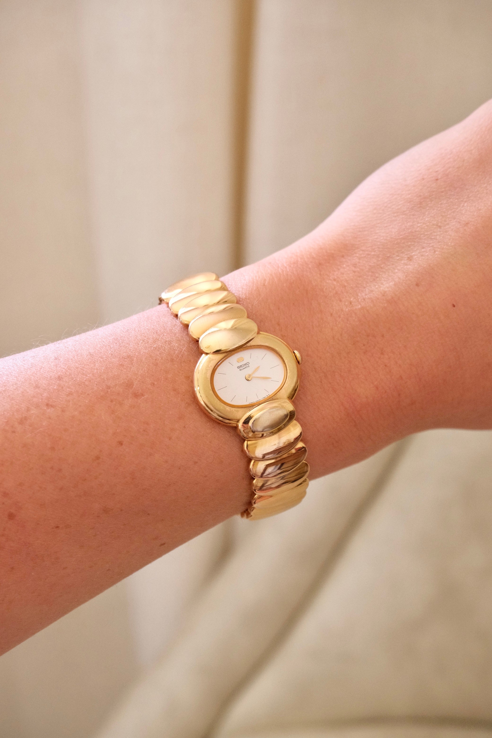 1981 Rare Vintage Oval Gold Seiko Women’s Watch Working
