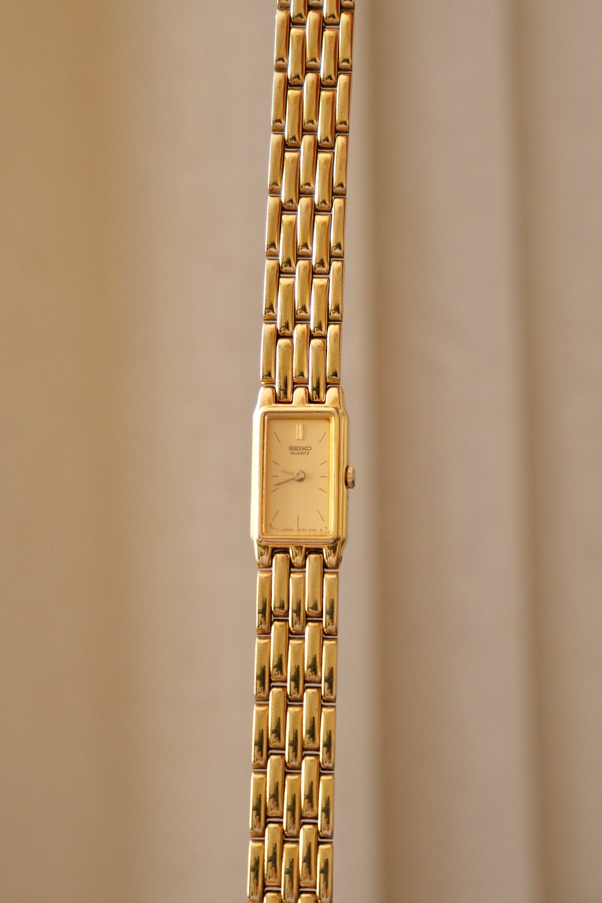 Slim Ladies 90s Gold Seiko Tank Style Quartz Watch Working