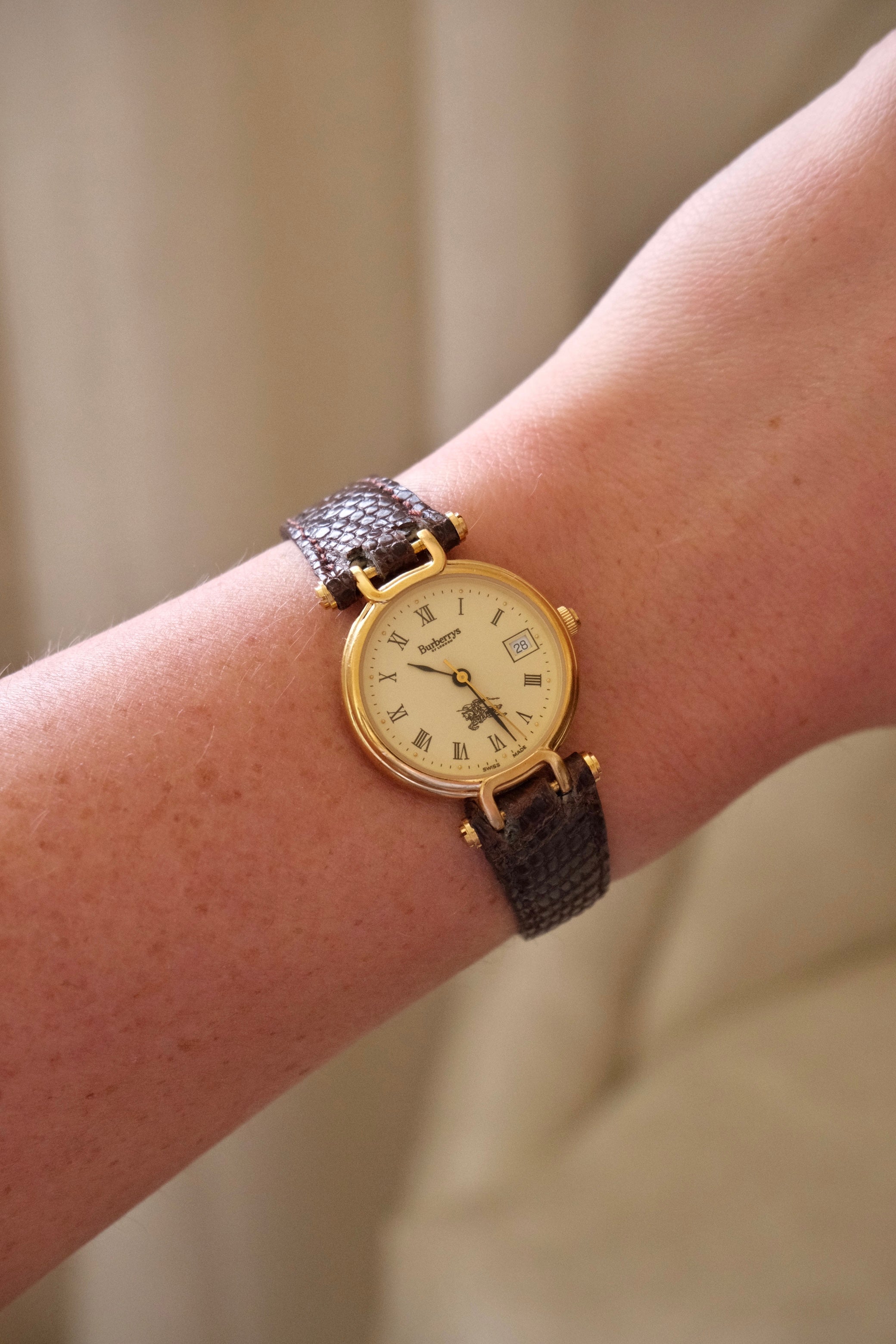 1994 Ladies Burberrys Gold Tone Round Watch with Date Brown Lizard Strap