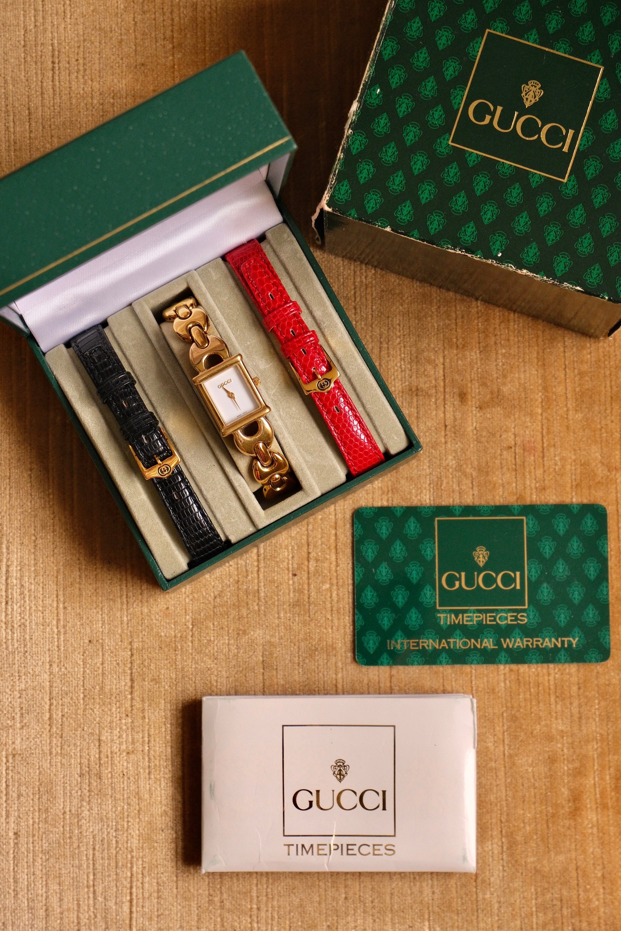 RARE FULL SET Vintage 1995 Gucci 1800L Watch Gold Plated Horsebit Bracelet Leather Straps, Quartz