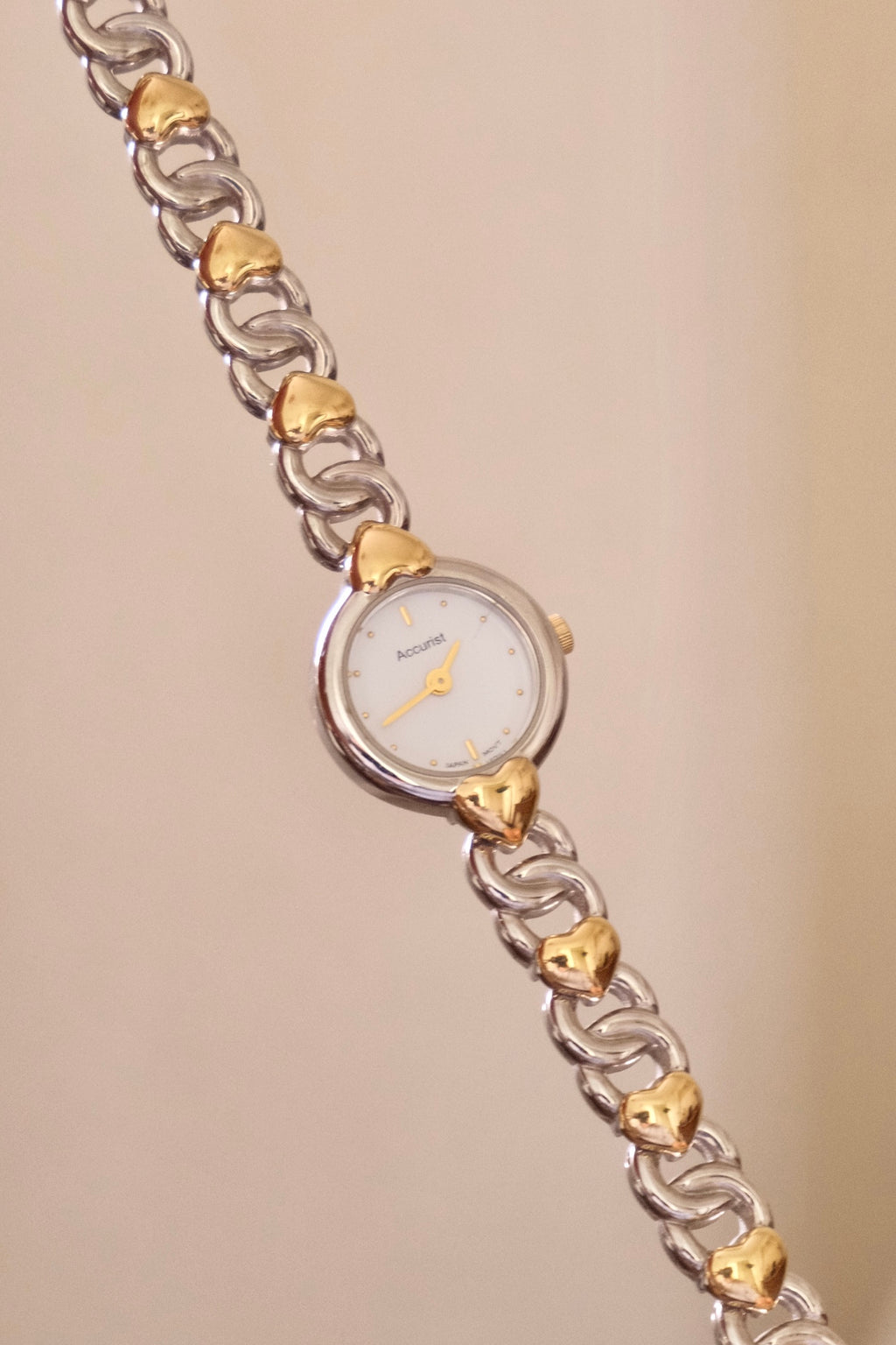 Sweet Vintage Ladies Accurist Two Tone Heart Watch Working