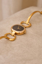 90s Vintage Ladies Gucci 1600 Horsebit Black Dial Bangle Style Watch