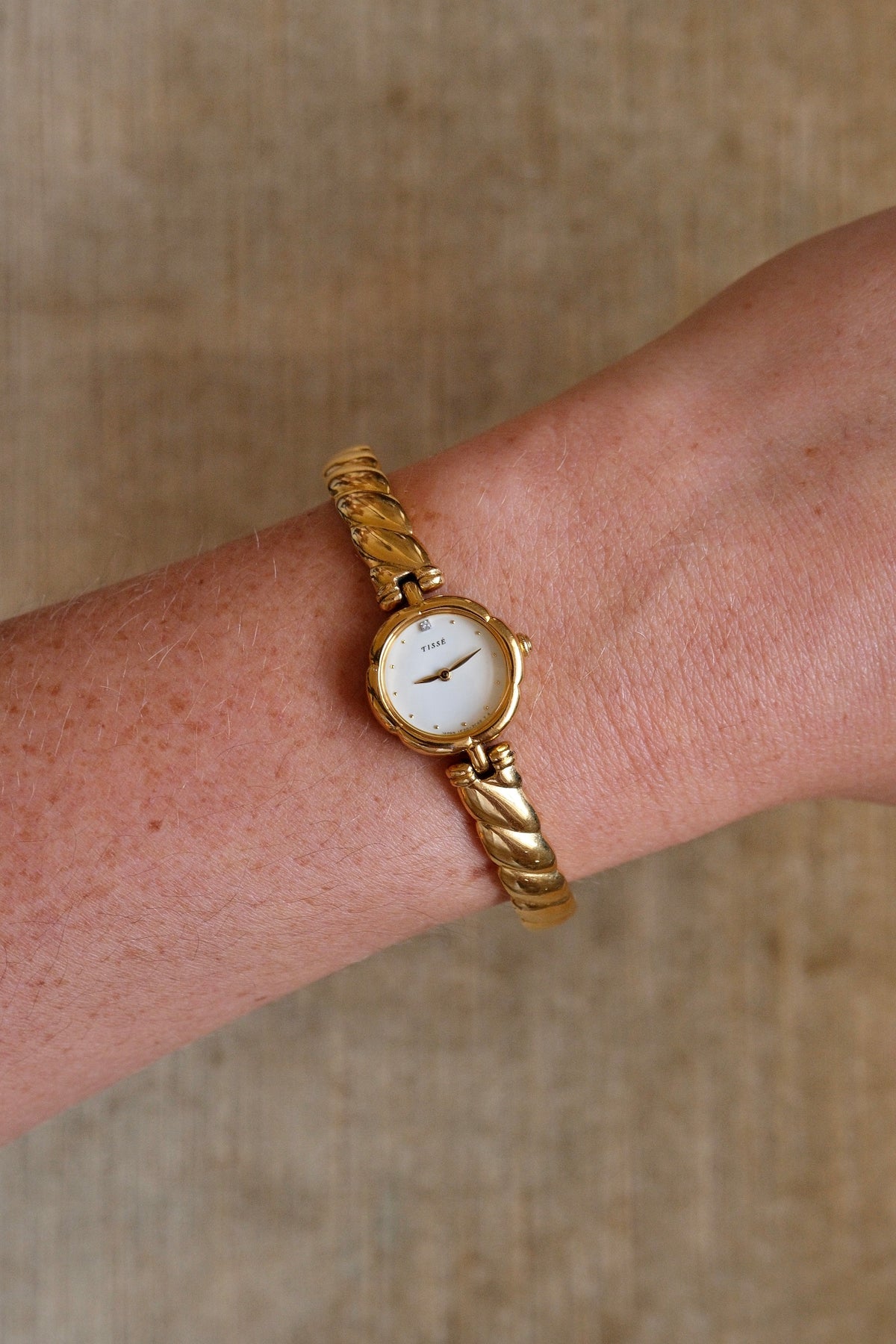 Rare 90s Petite Seiko Tisse Gold Ladies Bangle Watch