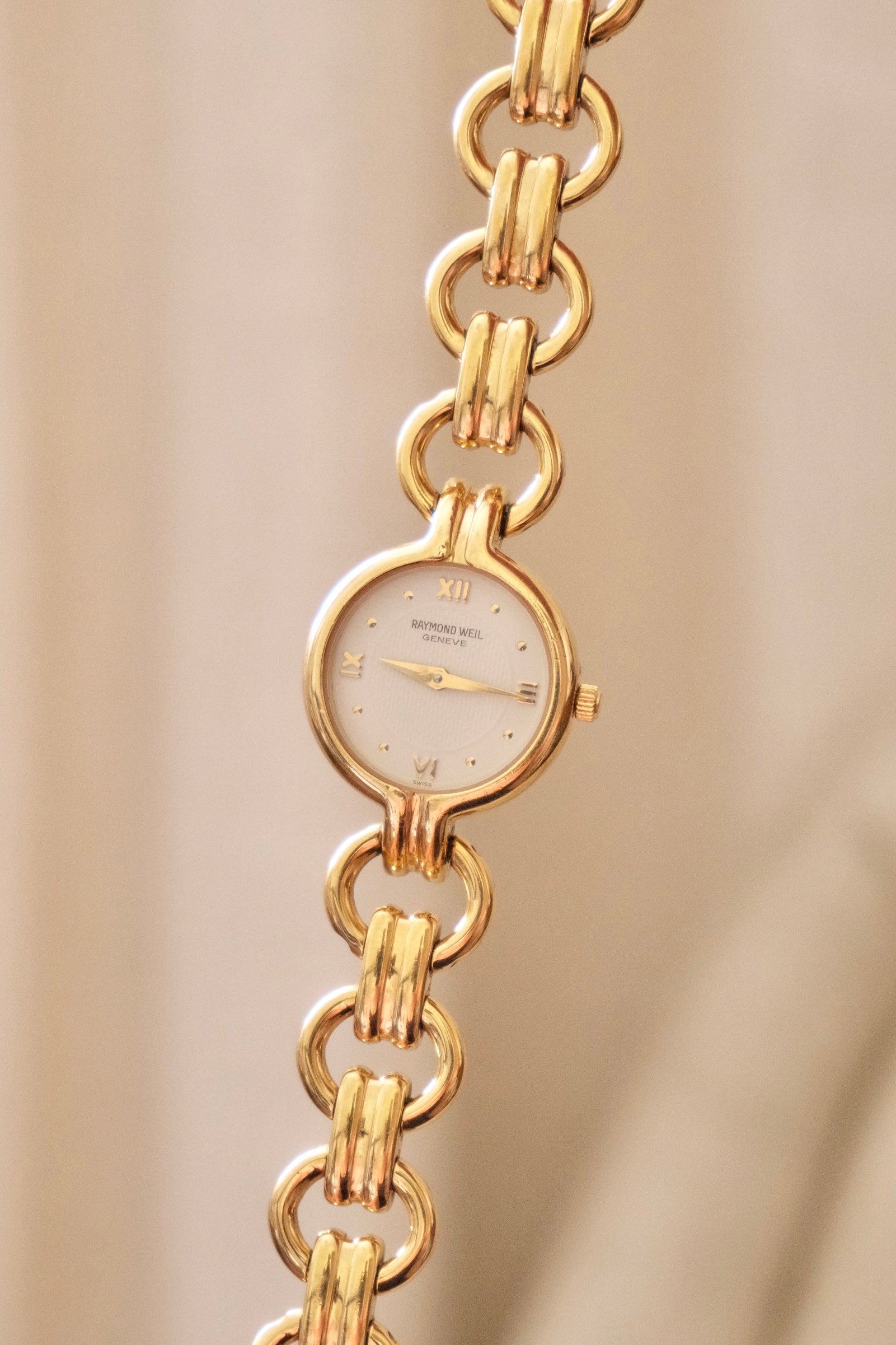 Vintage Ladies' Gold-Plated Raymond Weil Quartz Watch - Round Dial