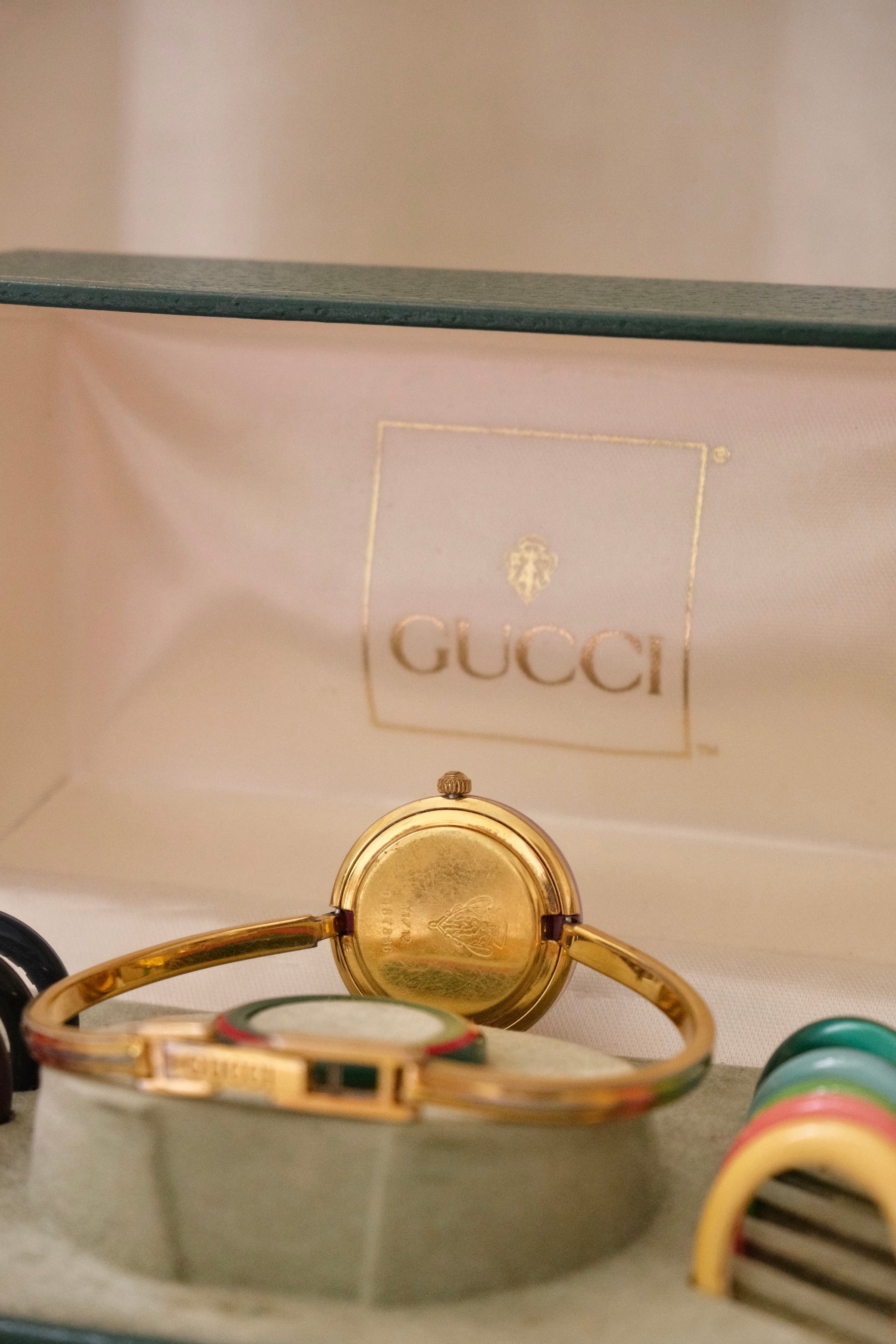 RARE Vintage Gucci Interchangeable Bezel Watch FULL BEZEL set with Box