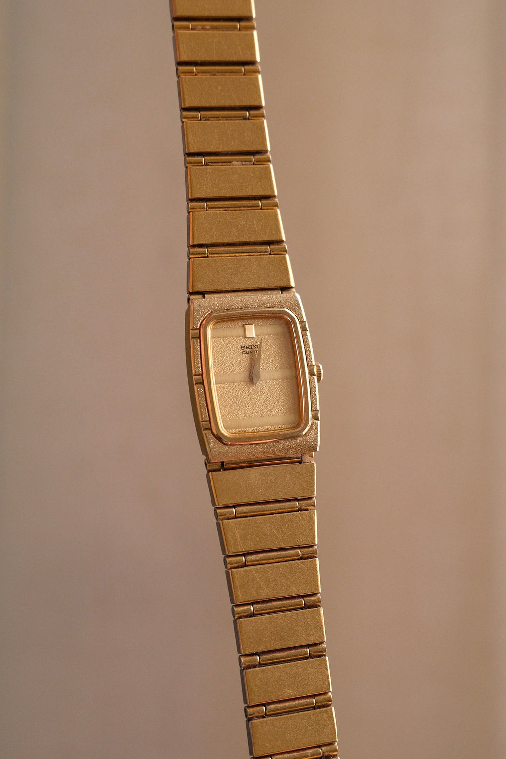 Rare Vintage 80s Gold Tank Seiko Ladies Quartz Watch