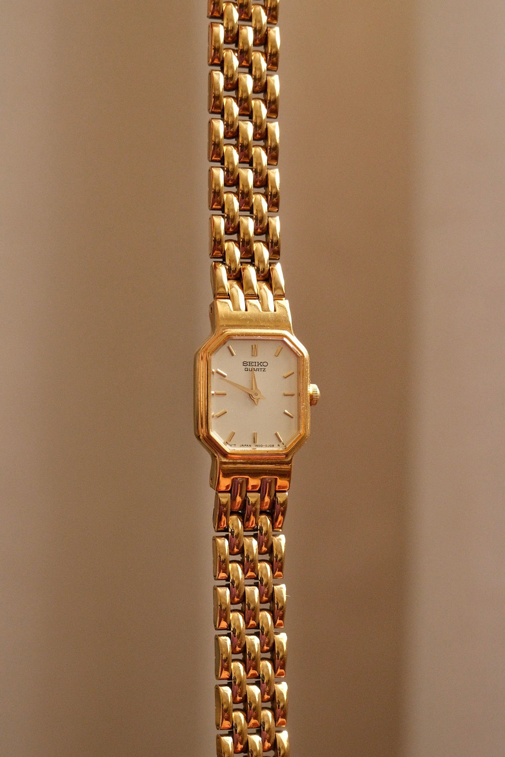 90s Ladies Petite Gold Seiko Quartz Watch