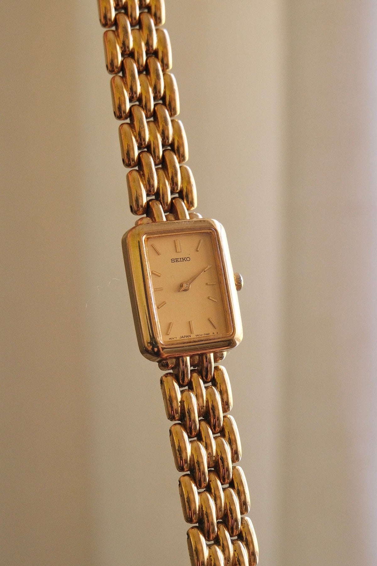 Vintage Ladies Seiko V400-6160  Quartz Watch, Gold Plated Link Bracelet Tank Style