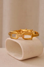 Vintage Ladies 1500L Gold Horsebit Gucci Watch