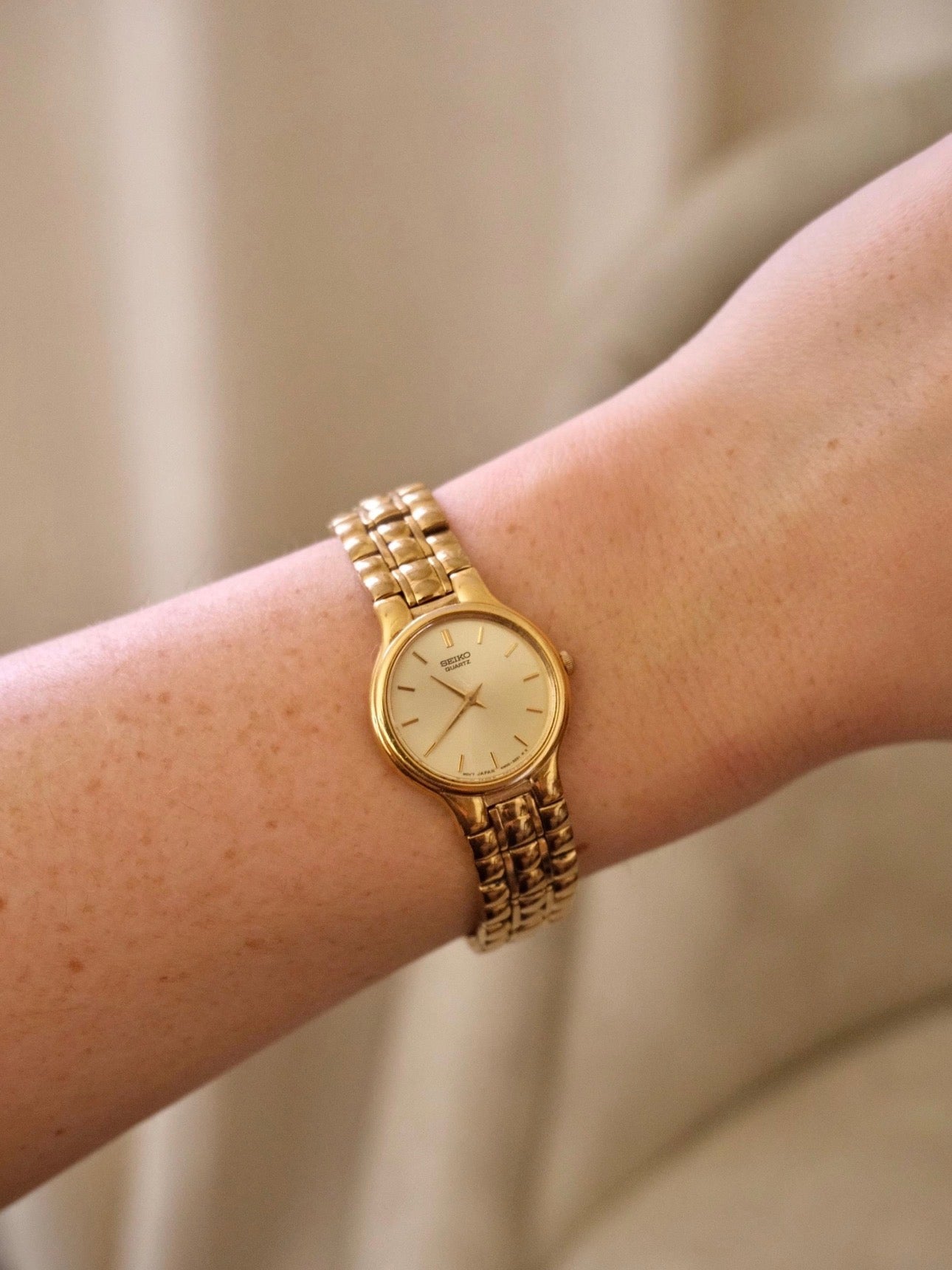 Vintage 90s Gold Seiko Ladies Watch, Champagne Dial