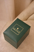 Vintage Ladies 1500L Gold Gucci Horsebit Watch with Black Dial in Box