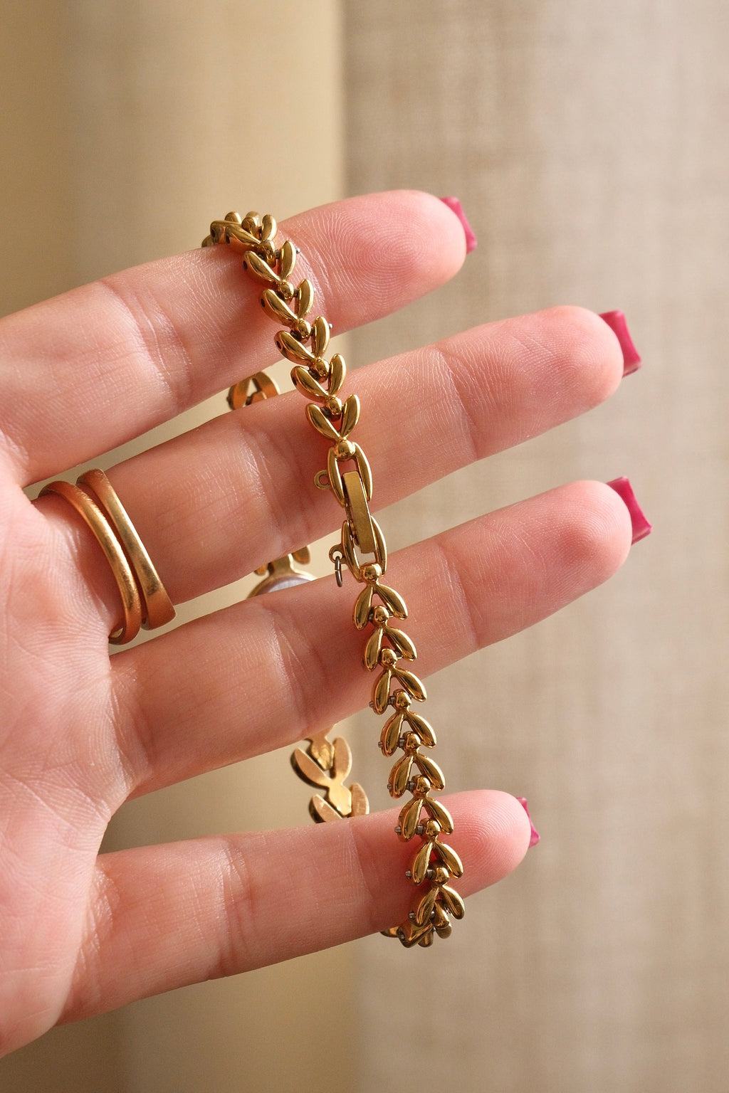 Very Rare 90s Gold-Plated Seiko Jewellery Quartz Watch with Tiny Oval