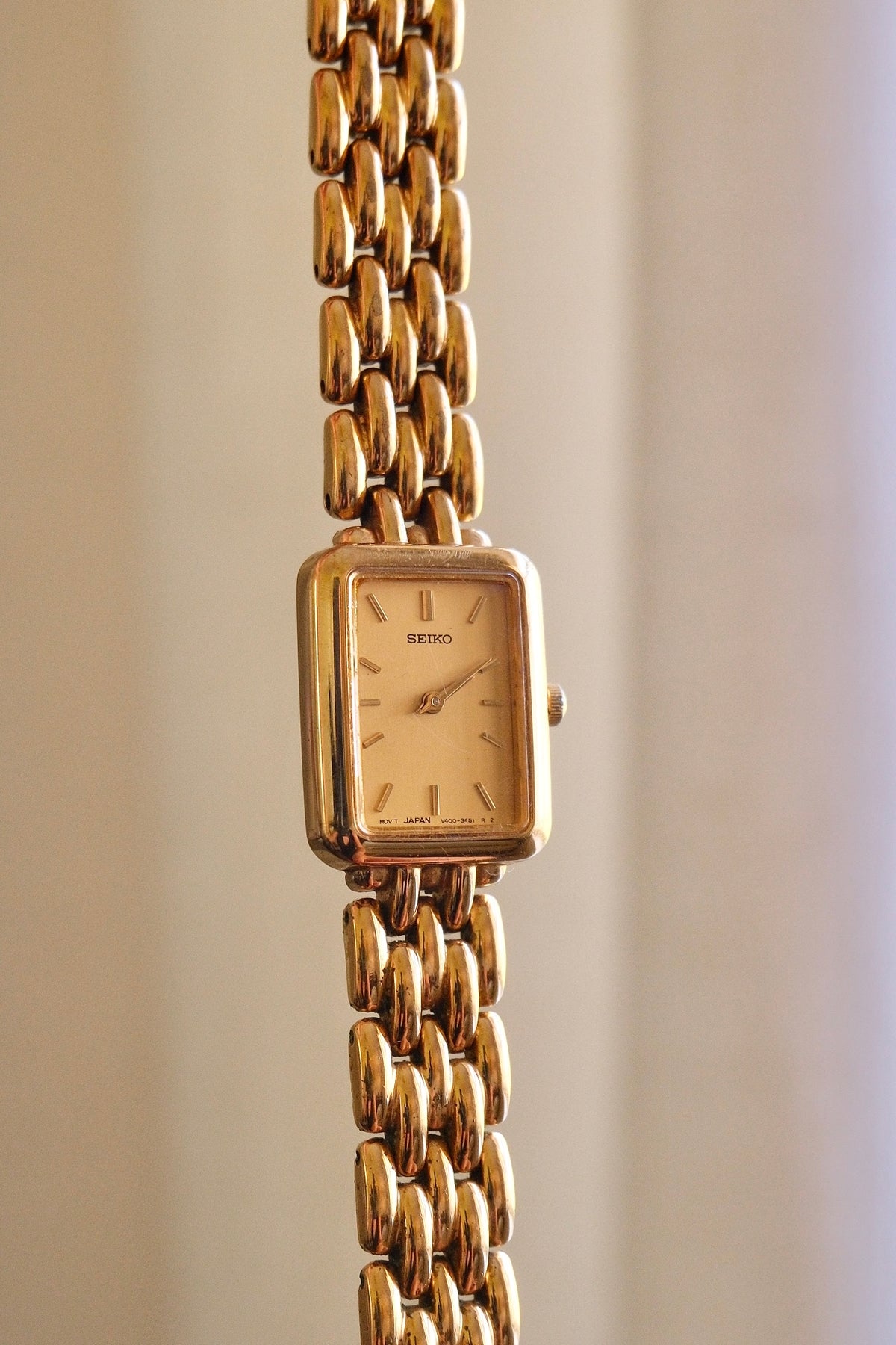Vintage Ladies Seiko V400-6160  Quartz Watch, Gold Plated Link Bracelet Tank Style