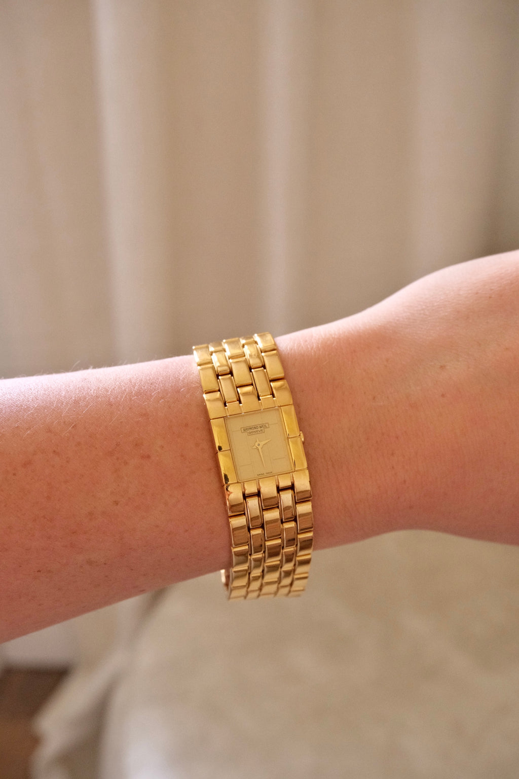 Vintage  18k Gold Plated Ladies Raymond Weil Tank Watch with Box & Papers