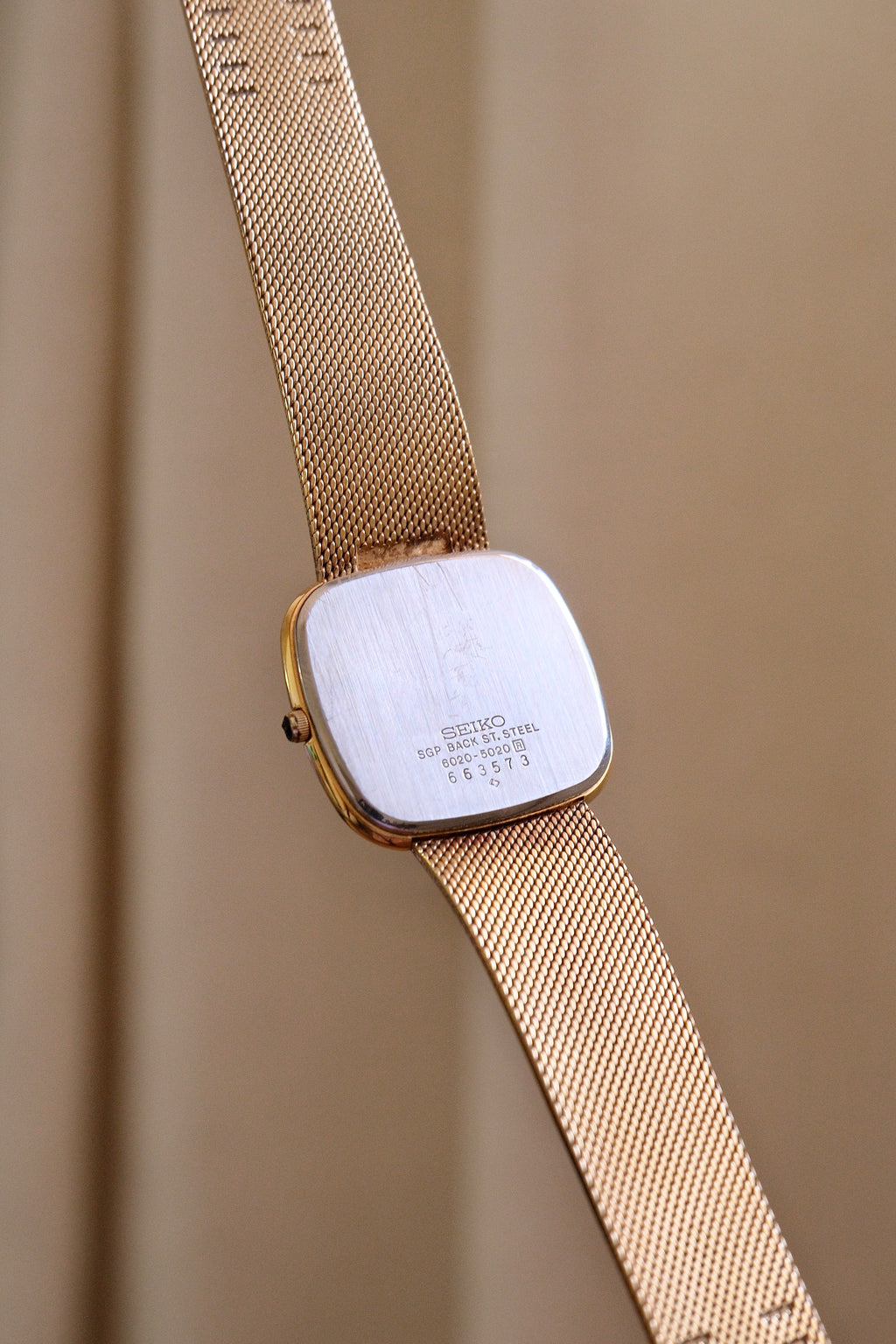 Rare Unisex Vintage 80s Gold Plated Seiko Watch in Original Box Working