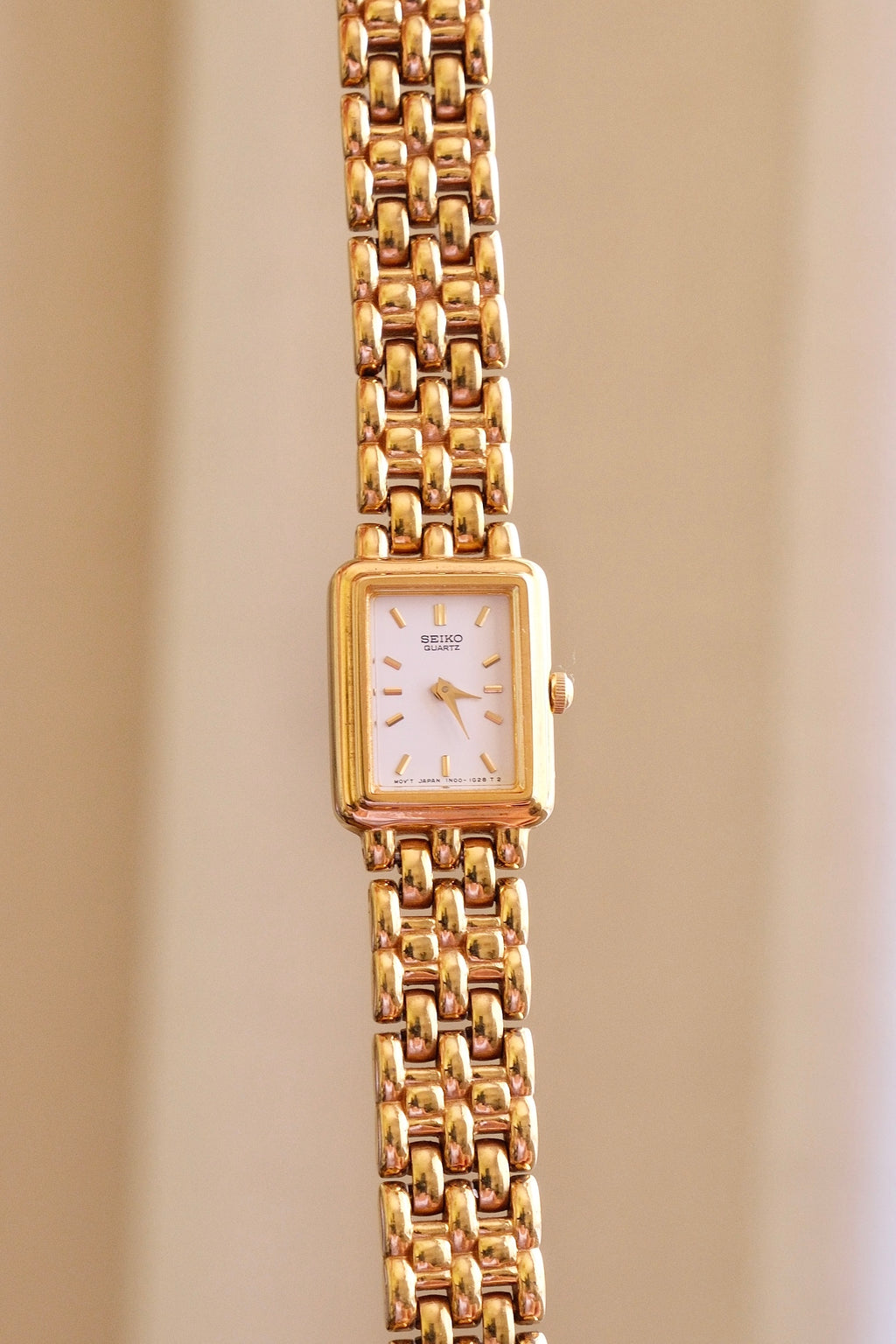 Vintage 90s Ladies Gold Sqaure Face Tank Seiko Watch Working