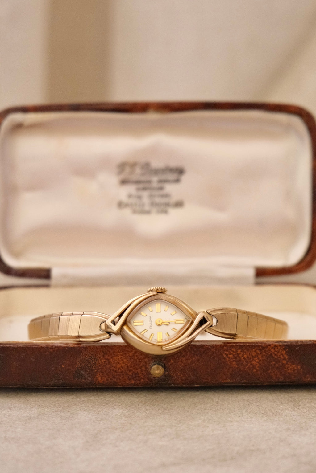 Rare 1954 Bulova Vintage Ladies Cocktail Watch Gold Filled Teardrop Wristwatch Working in Vintage Box