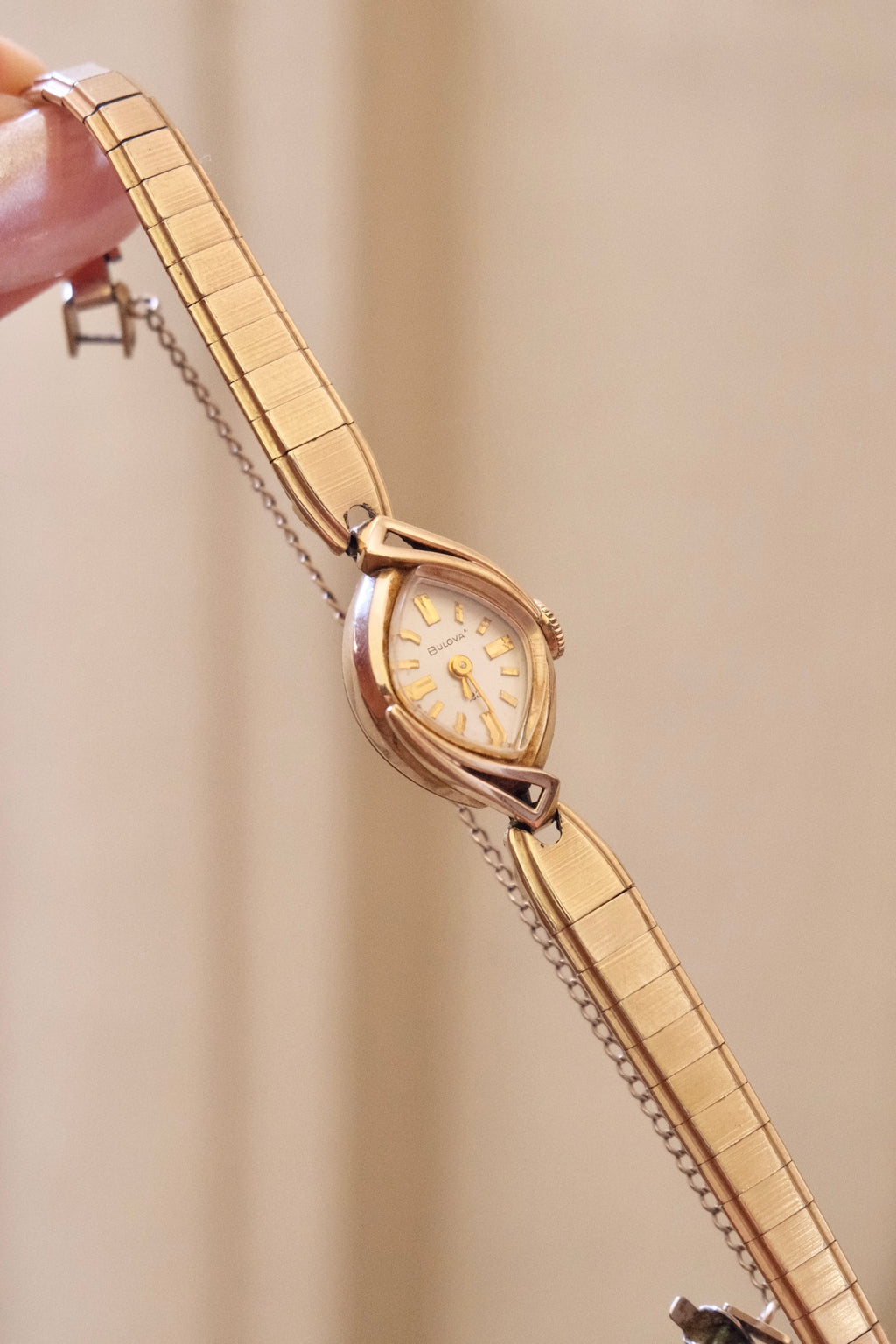 Rare 1954 Bulova Vintage Ladies Cocktail Watch Gold Filled Teardrop Wristwatch Working in Vintage Box