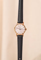Vintage ladies gold Tissot leather strap mechanical watch working