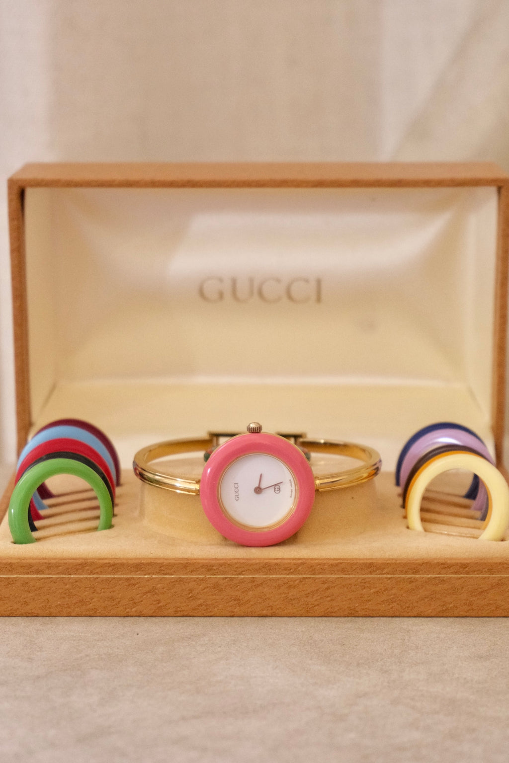 RARE Vintage Gucci Interchangeable Bezel Watch FULL SET with Box