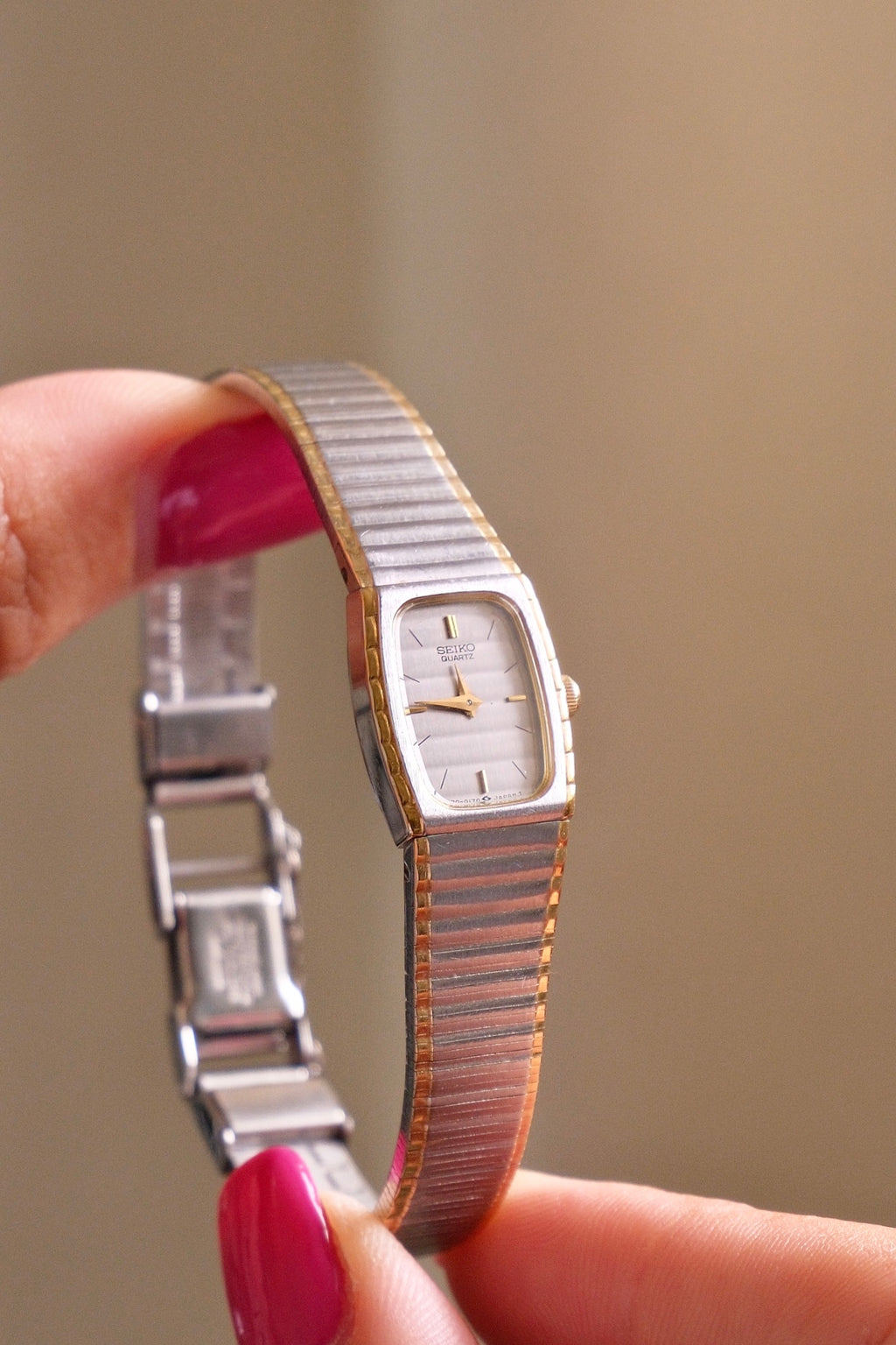 Vintage Ladies Two Tone Seiko Watch in Box with Safety Chain