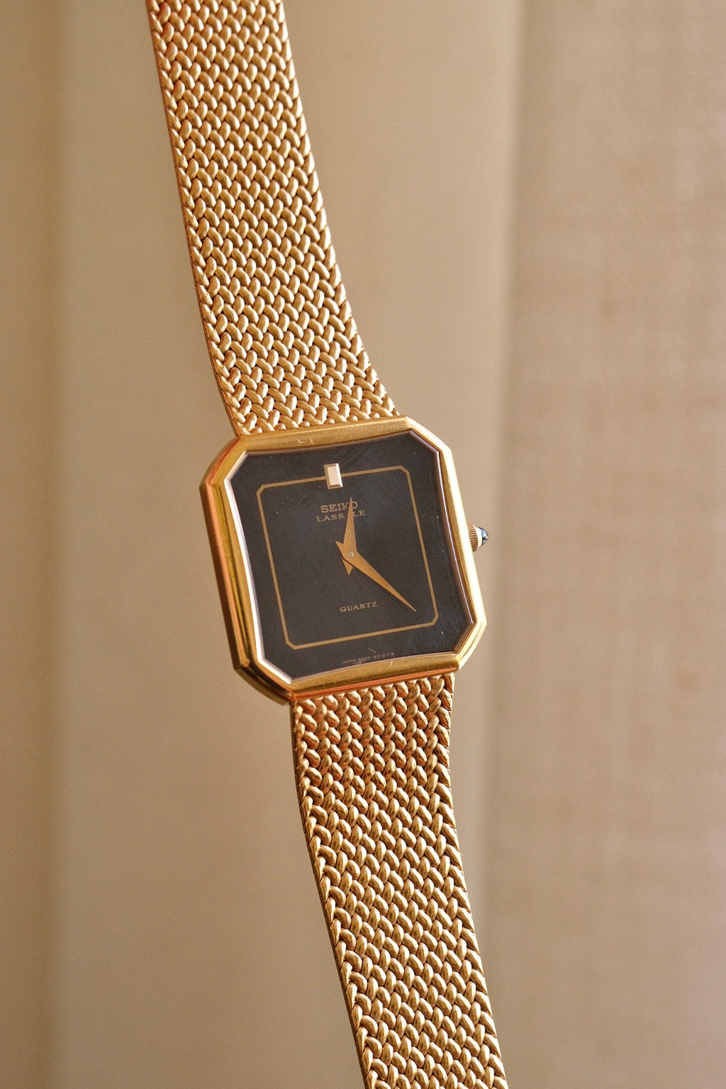 RARE 80s Seiko Lassale 6020 Gold Tank Watch Black Dial Watch in Box