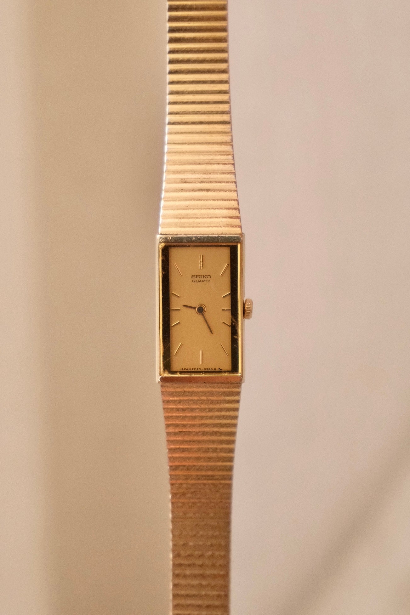 90s Vintage Rectangular Tank Style Seiko Gold Watch Working