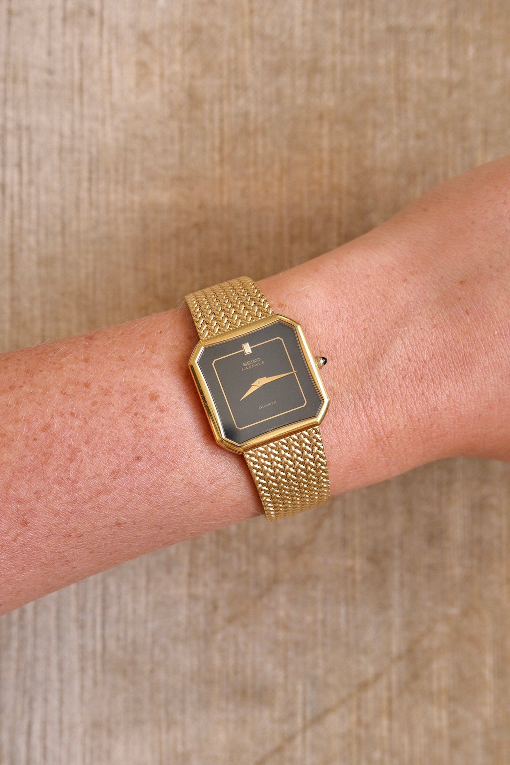RARE 80s Seiko Lassale 6020 Gold Tank Watch Black Dial Watch in Box