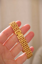 Vintage 90s Ladies Seiko Black Dial Gold Tank Watch Working