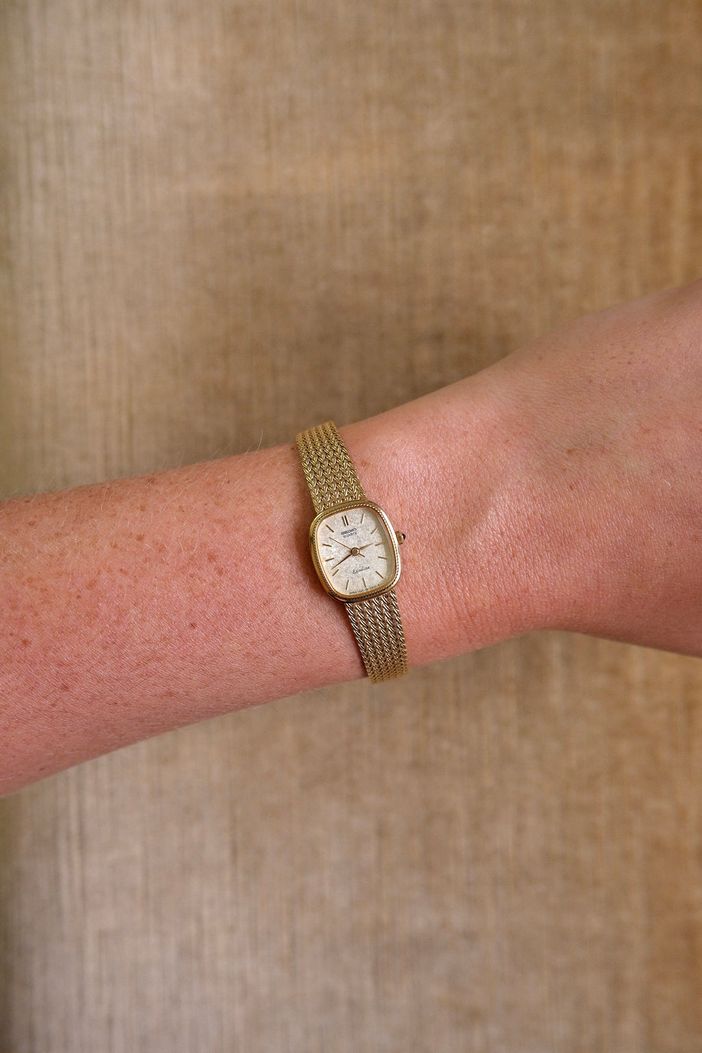 Vintage 90s Gold Plated Ladies Seiko Exceline Quartz Watch