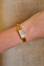 Vintage Gucci 1500L Gold Bangle Watch with Mother of Pearl Dial, 90s Quartz Working in Box