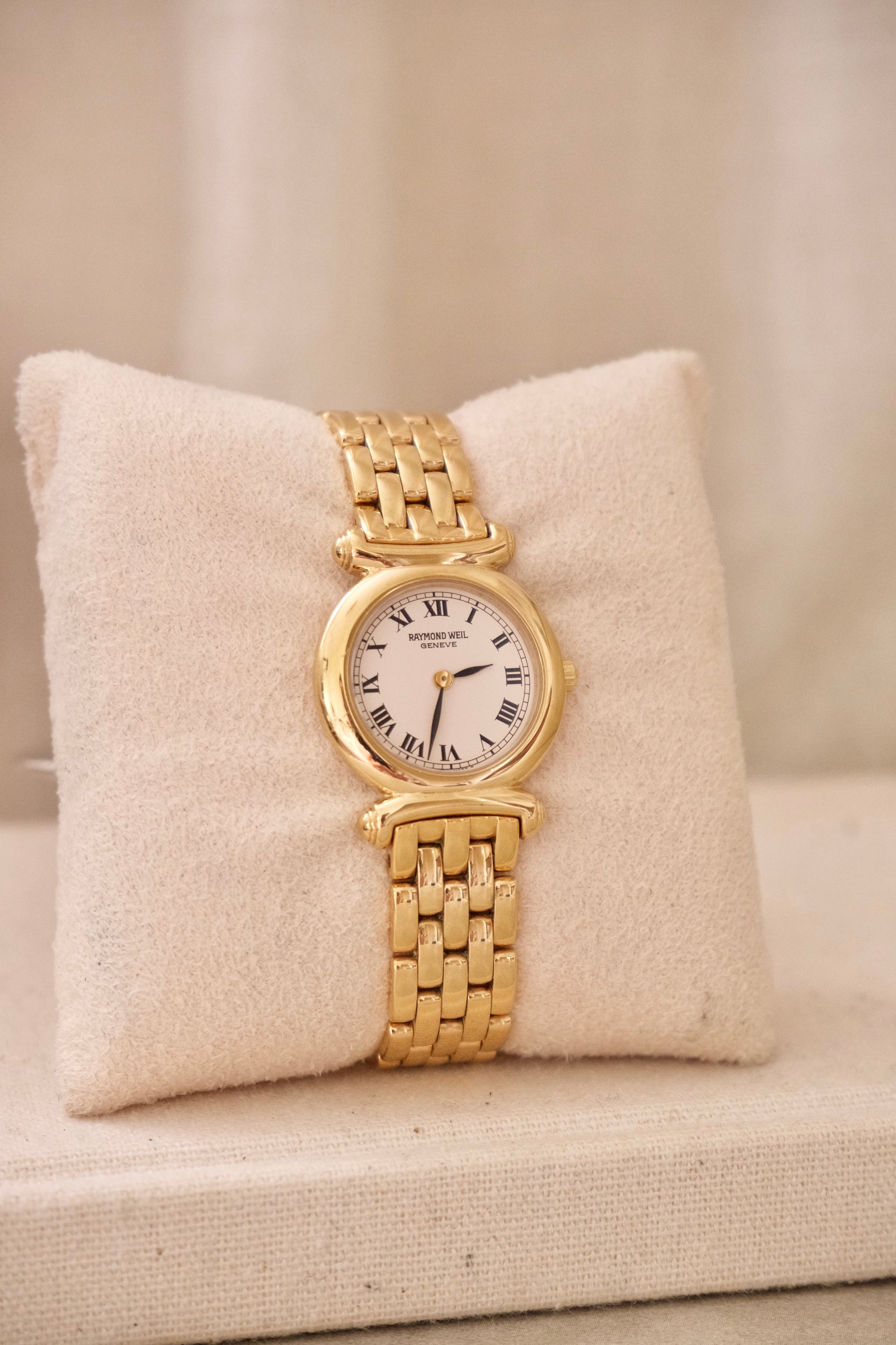Vintage Women’s 18k Gold Plated Raymond Weil Watch