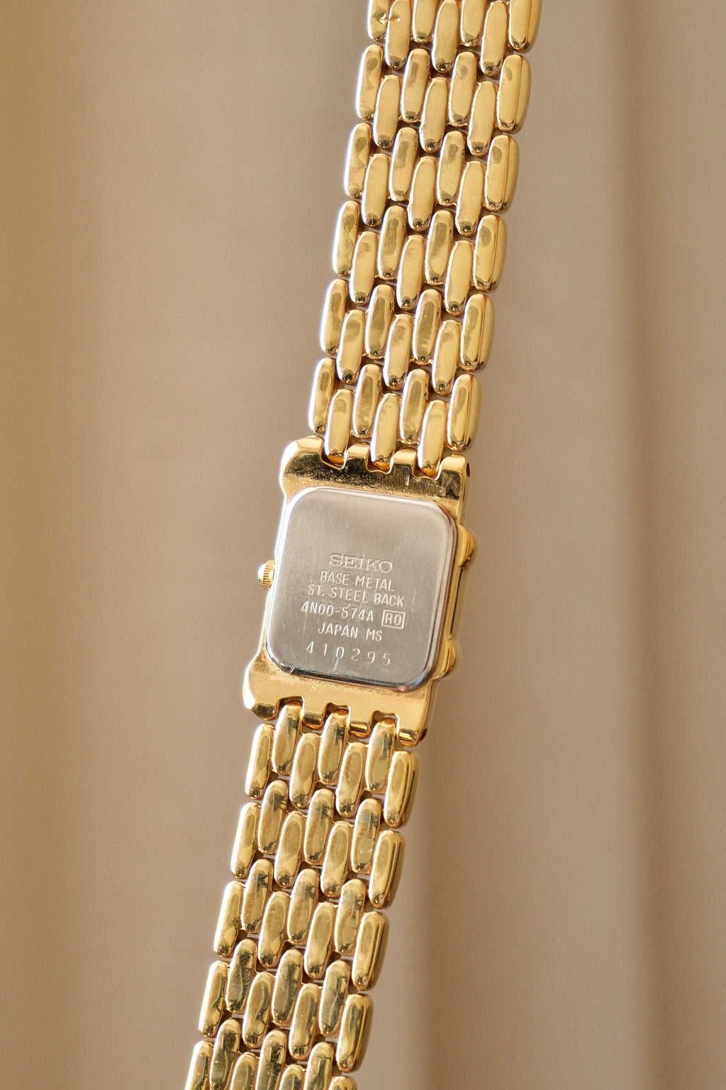 Rare 90s Vintage Ladies Gold Seiko Rivoli 4N00-5749  Watch with Champagne Dial