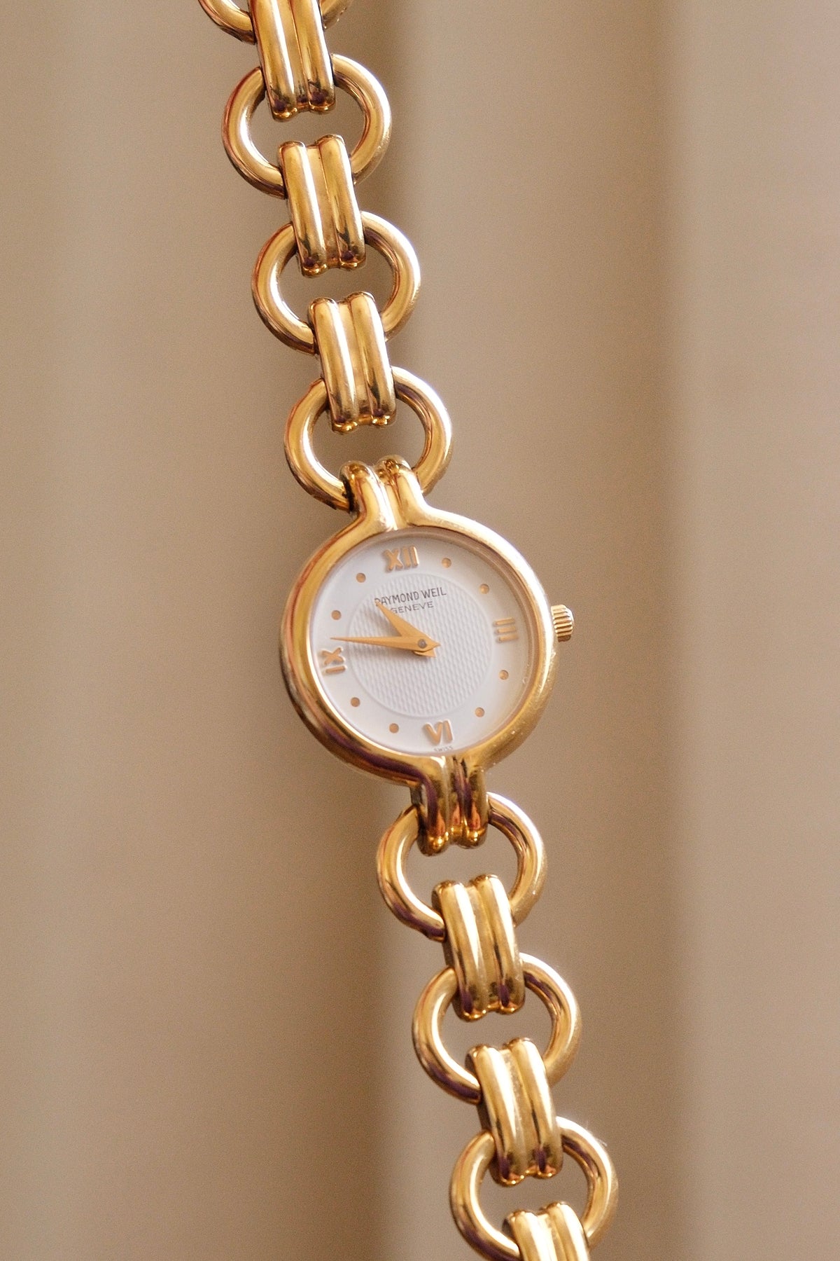 Vintage Ladies' Gold-Plated Raymond Weil Quartz Watch - Round Dial