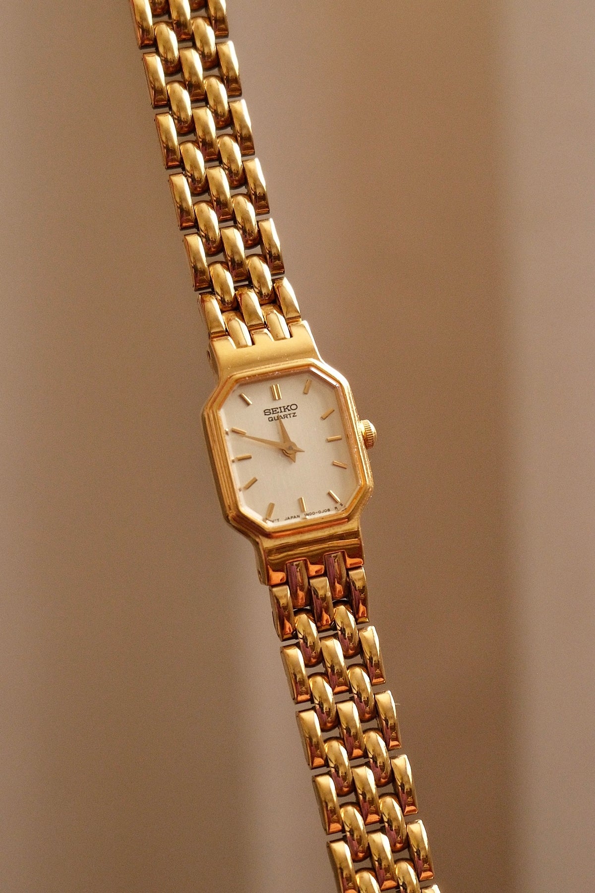 90s Ladies Petite Gold Seiko Quartz Watch
