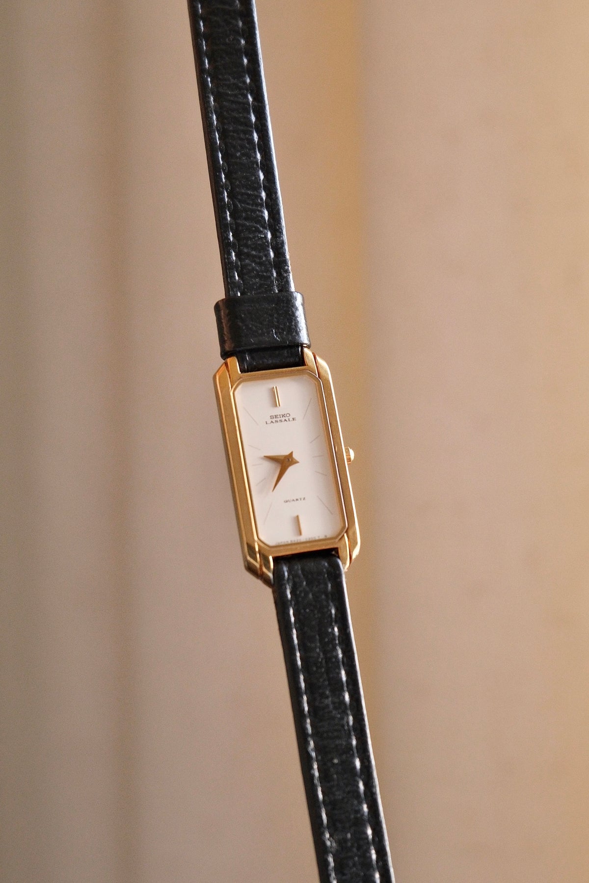 Rare Petite 90s Ladies Gold Silm Seiko Lassale Leather Watch