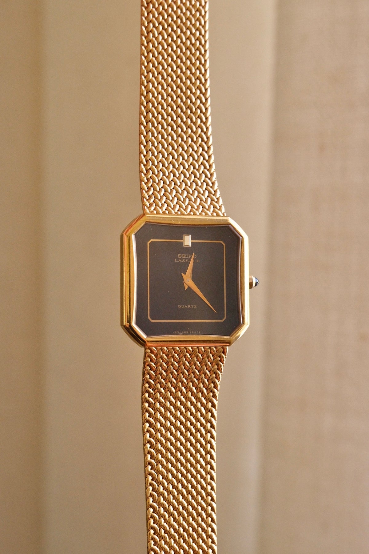 RARE 80s Seiko Lassale 6020 Gold Tank Watch Black Dial Watch in Box