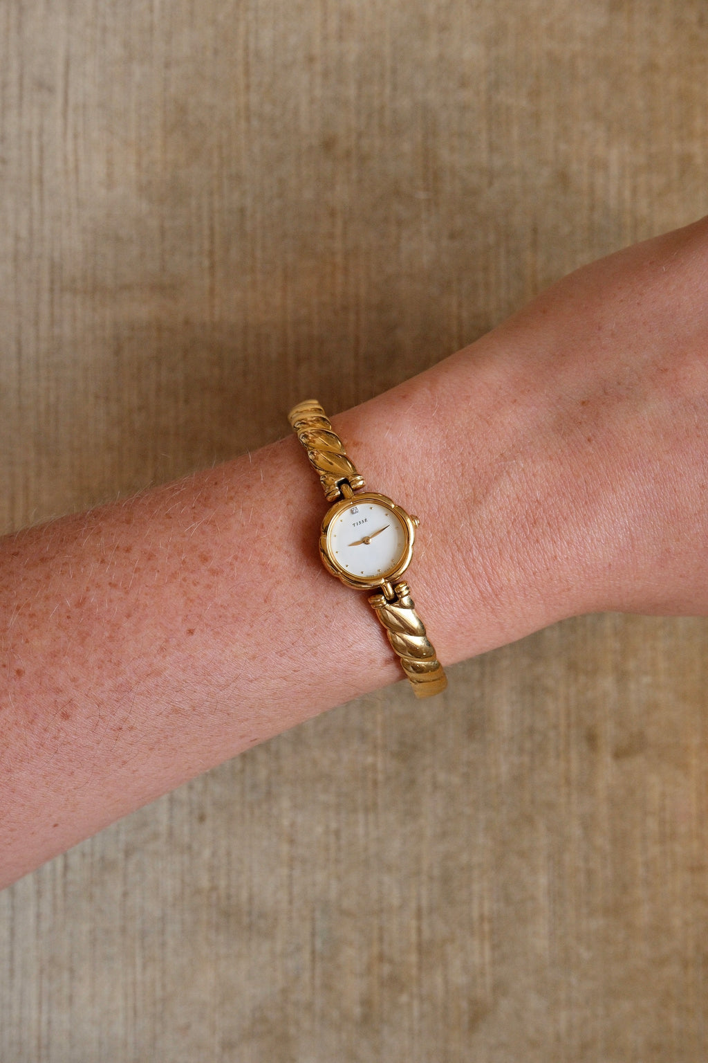 Rare 90s Petite Seiko Tisse Gold Ladies Bangle Watch