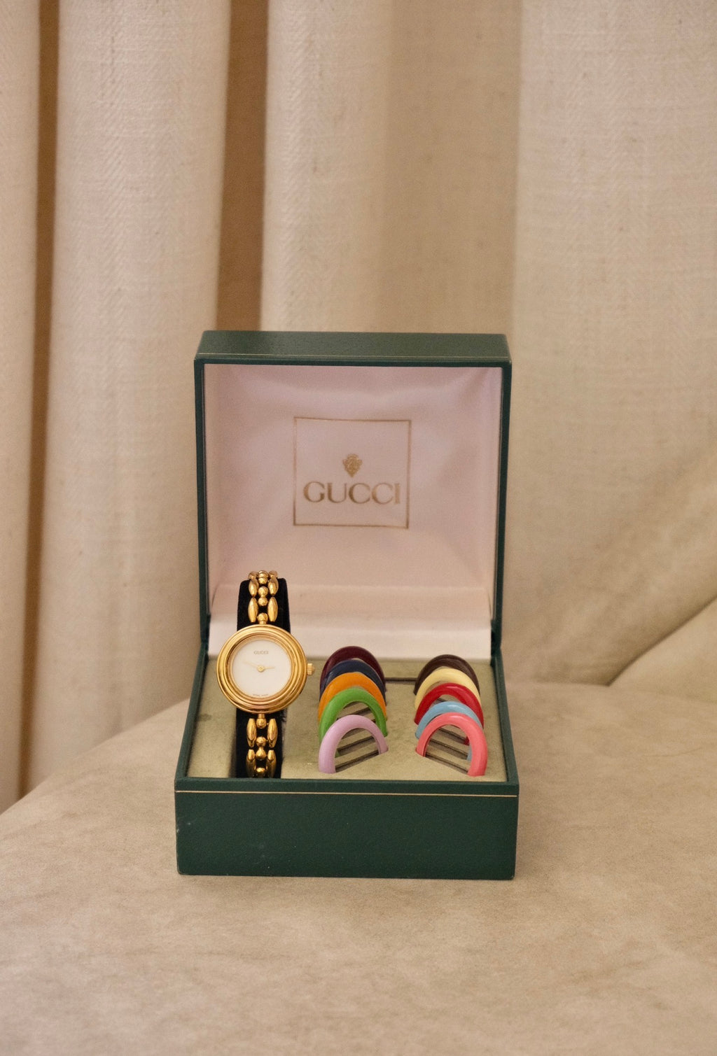 Vintage 1990 Gucci 11/12.2 Interchangeable Bezel Watch Gold Plated Swiss Ladies Watch Original Box