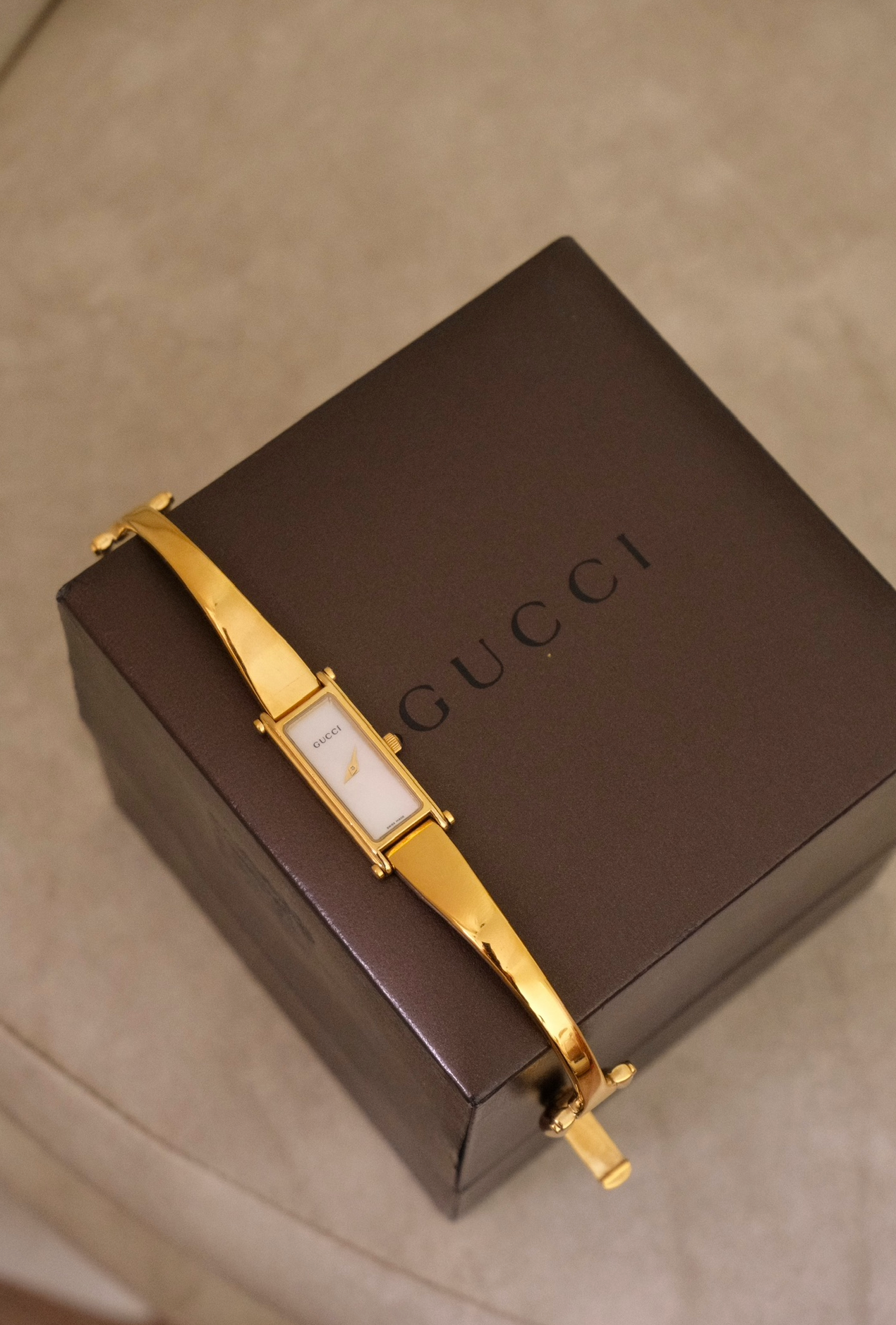 Vintage Ladies 1500L Gold Horsebit Gucci Watch in Box Working