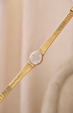 Vintage ladies black dial Accurist gold watch working