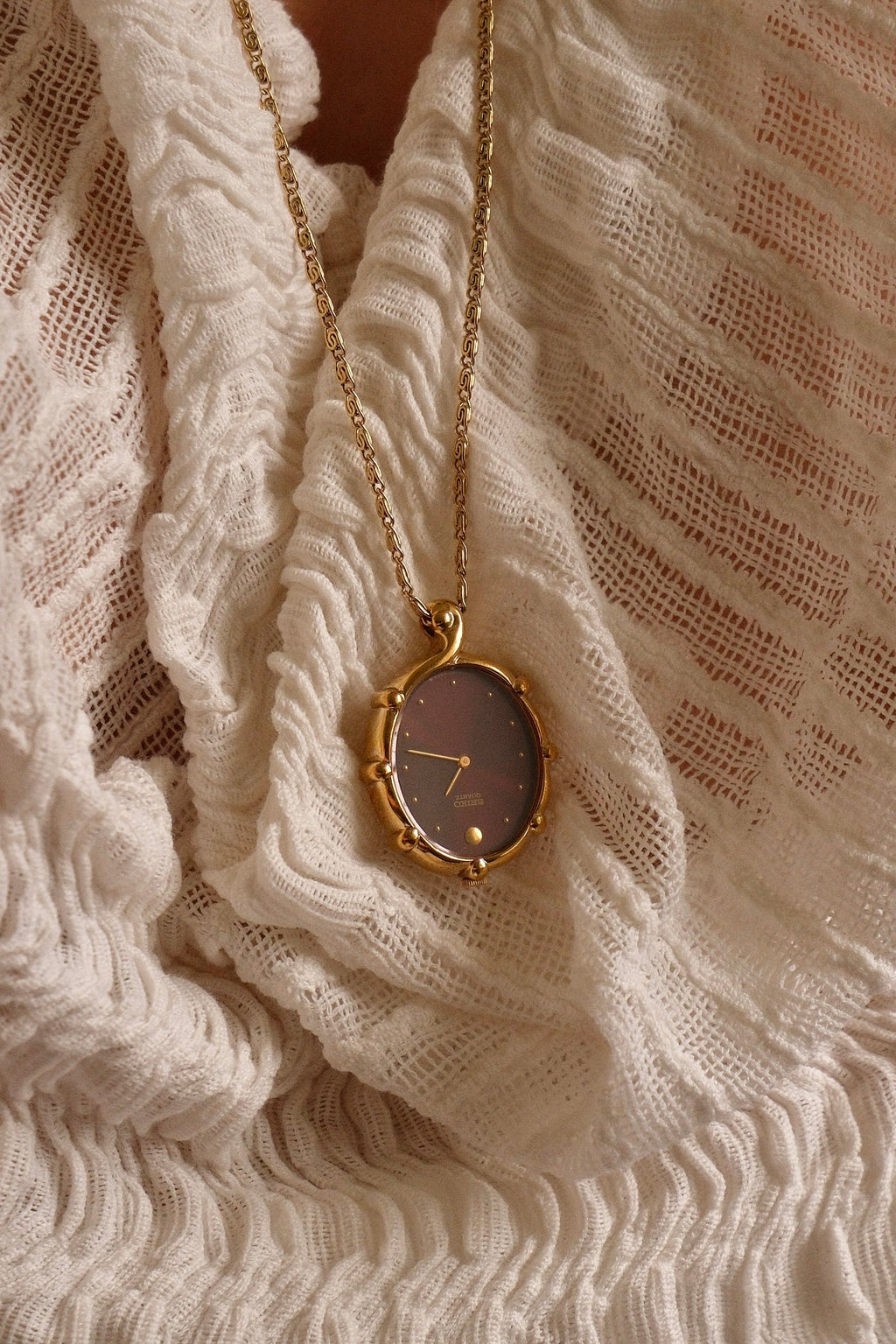 Rare 1980s Seiko Gold Plated Pendant Watch Necklace, Burgundy Maroon Dial Quartz Watch with Chain