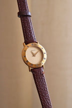 Vintage Ladies Gold Gucci 3000L Swiss Quartz Watch, Roman Numeral Bezel Leather Strap