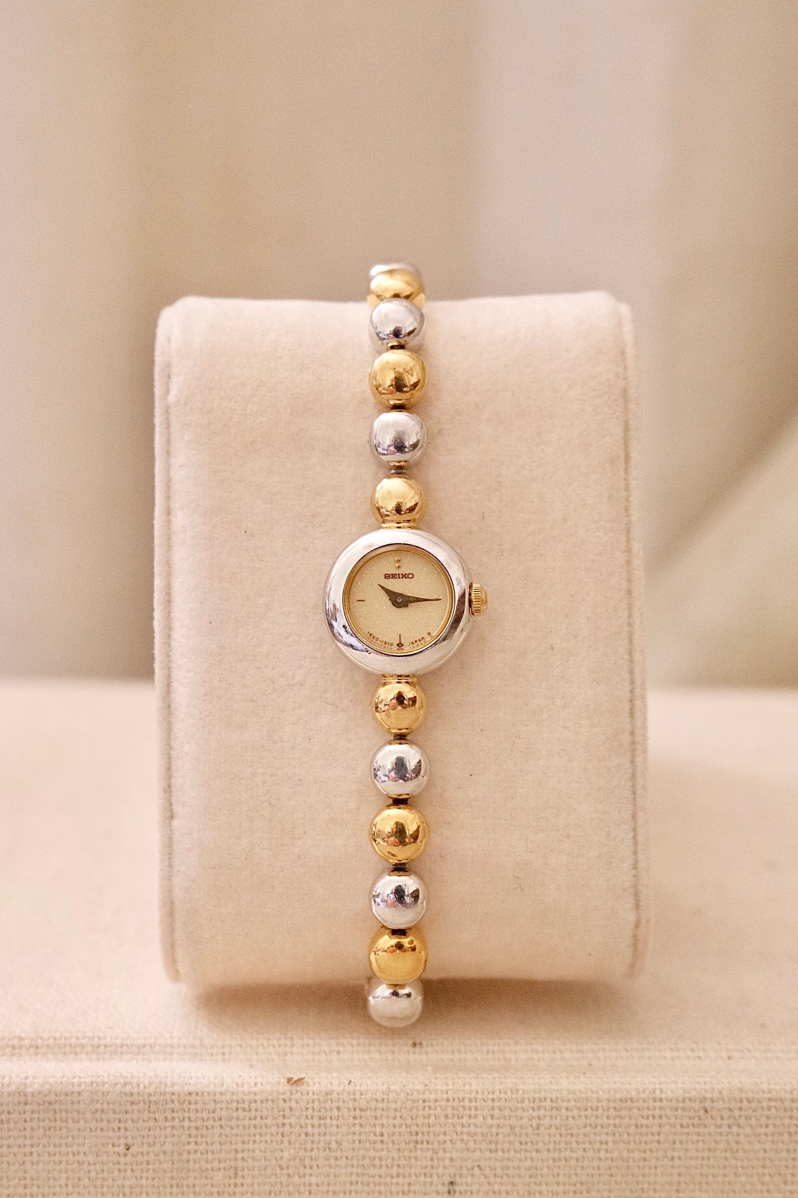 Rare Dainty Petite 90s Seiko Vintage Two Tone Watch Working with Safety Chain