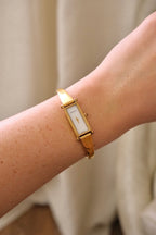 Vintage Ladies 1500L Gold Horsebit Gucci Watch in Box Working