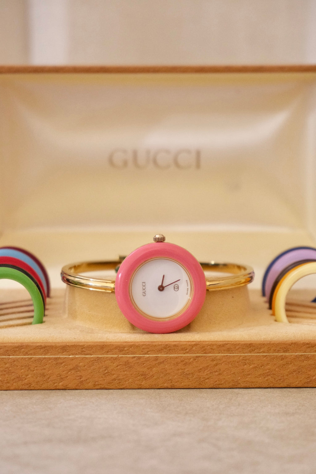 RARE Vintage Gucci Interchangeable Bezel Watch FULL SET with Box